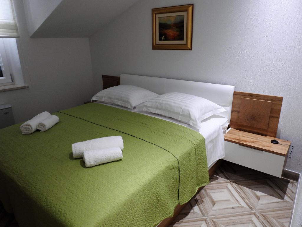 Apartments Villa Barbara Сумартин Екстериор снимка